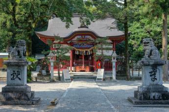 被称为日本最古老神社的大己贵神社